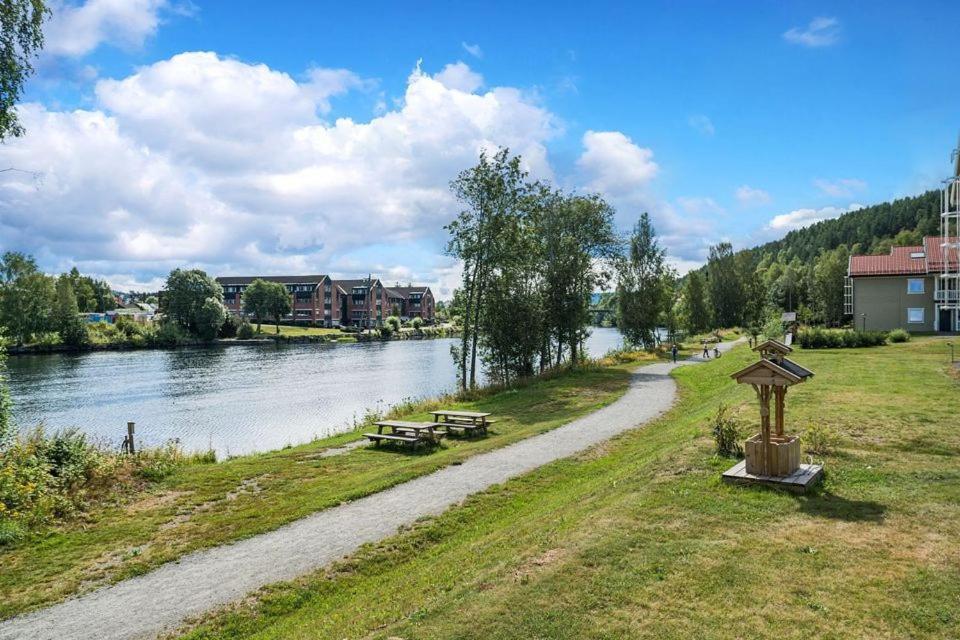Sleep Well 1 Apartment Kongsberg ภายนอก รูปภาพ